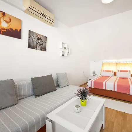Anna Apartmán Vodice